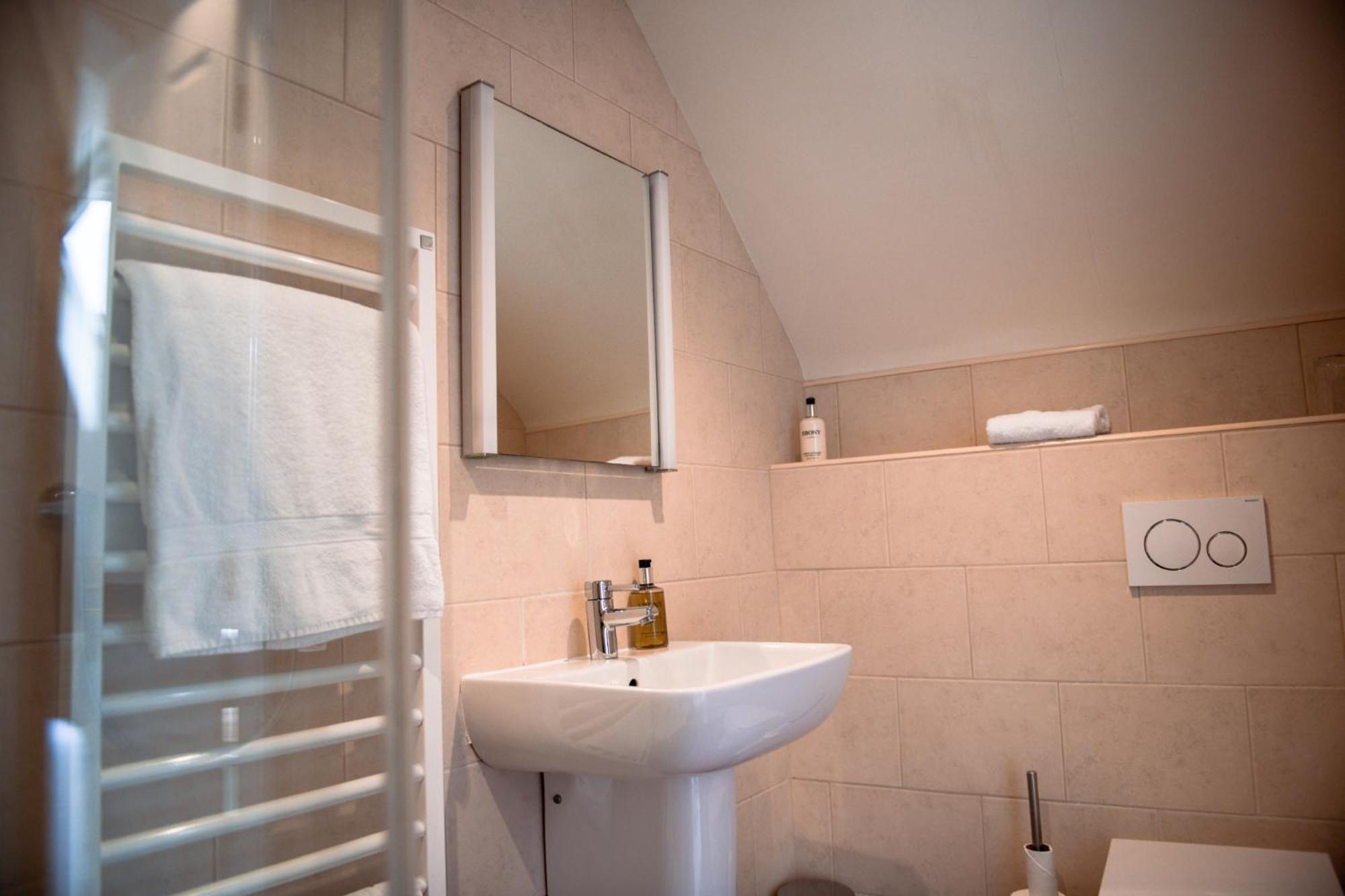 The Wellington Heifer Bed & Breakfast Northallerton Room photo
