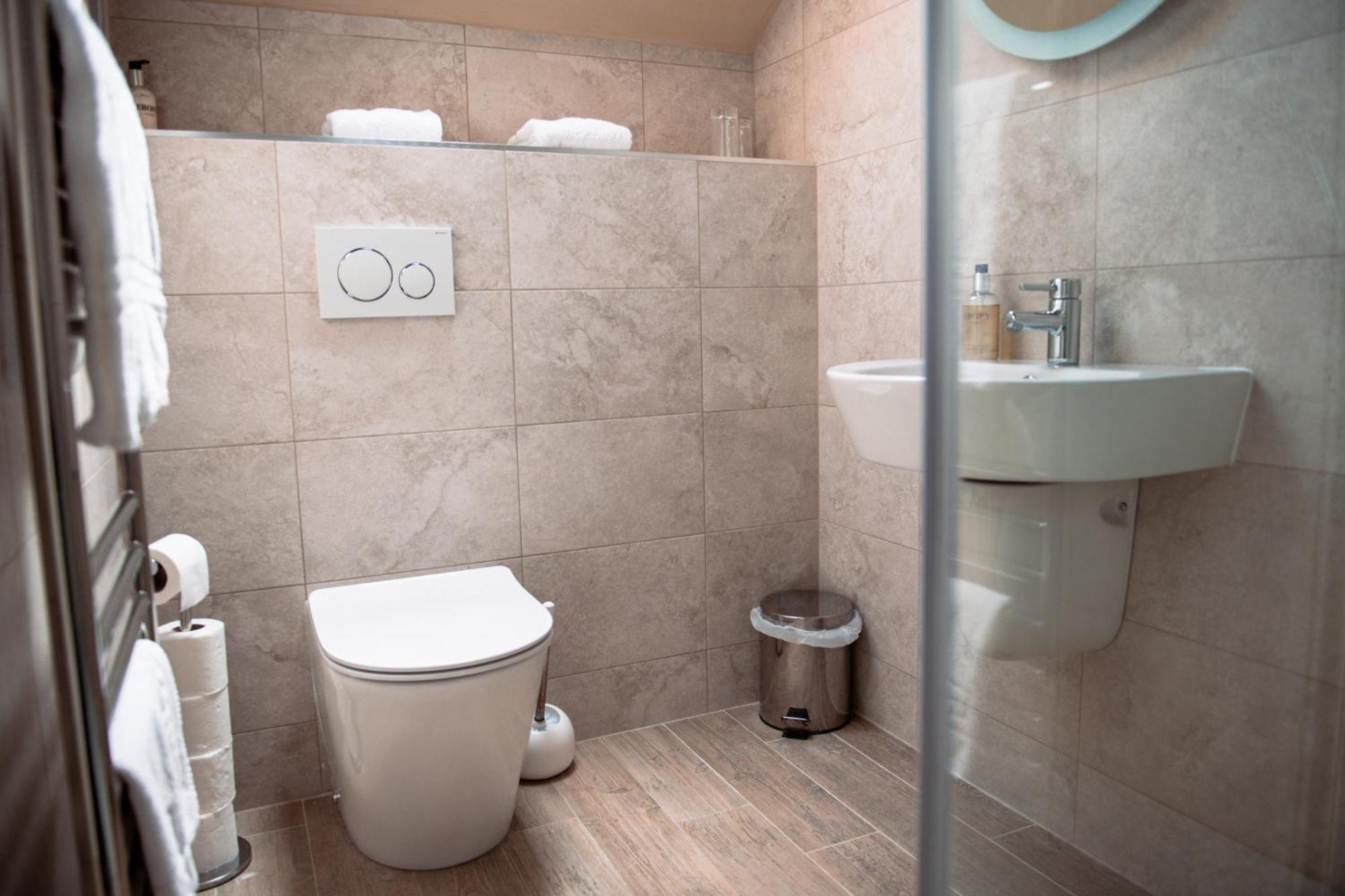 The Wellington Heifer Bed & Breakfast Northallerton Room photo